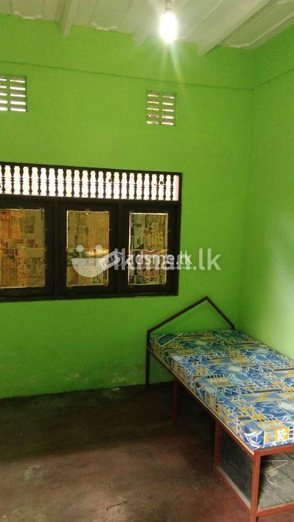 Rooms for rent in koswatta