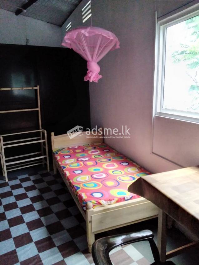 Room for Rent in Boralesgamuwa (girls)