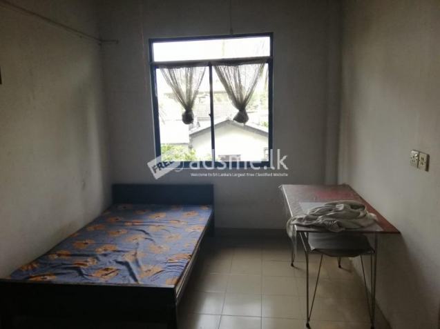Room For Rent at Delkanda Nugegoda