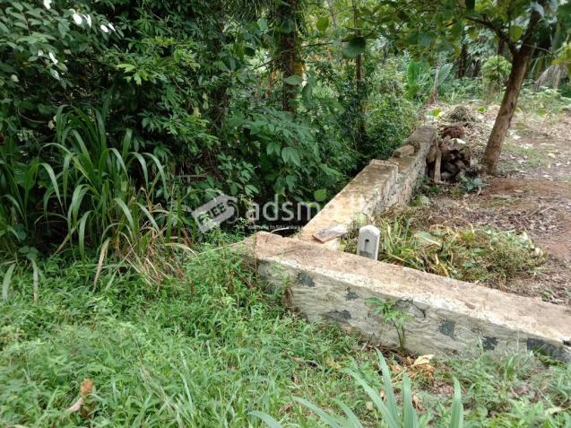 12 perches bare land for sale in Gonapola for Rs. 30 lakhs  (Rs.250,000/- per perch)