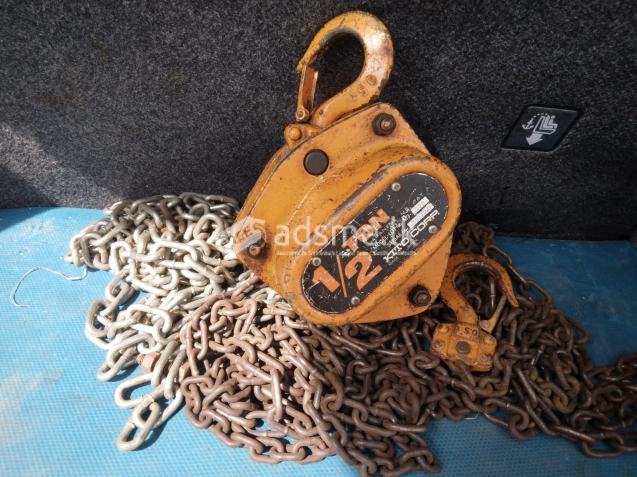 JAPANEESE  HALF (1/2) TON CHAIN BLOCK AND EXTRA CHAIN FOR SALE