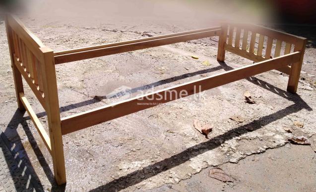 Wooden Beds with Plank floor for sale in Sri Lanka
