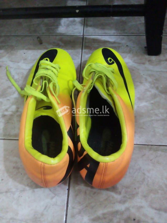 rugby football boot