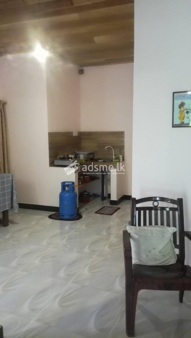 2 rooms for rent, for 30, 000 (negotiable) in Mallawapitiya, Kurunegala