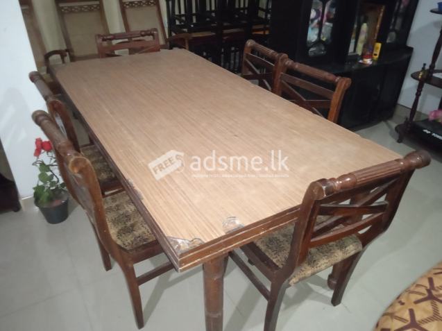 Dinning table with Chairs