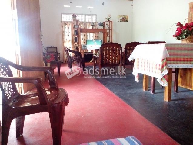 Land with newly constructed house for sale in Karannagoda, Horana