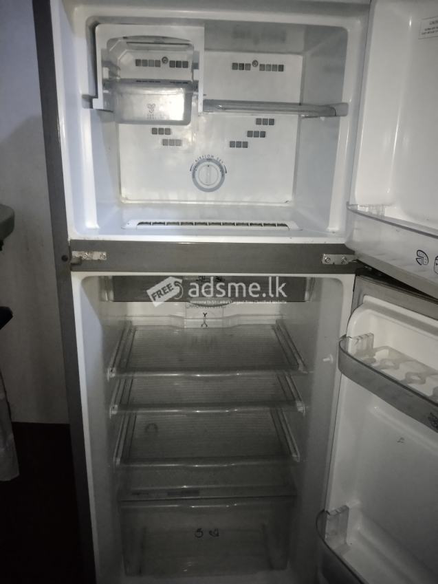 Sisil double door refrigerator