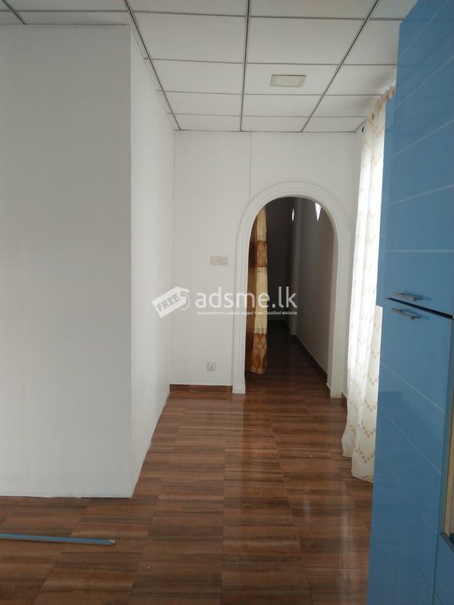 Up stair for rent in Mahabage
