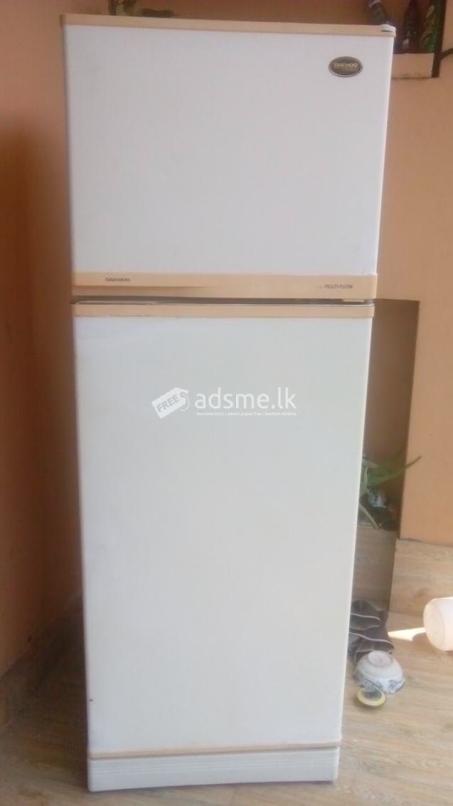DEAWOO fridge (no frost)