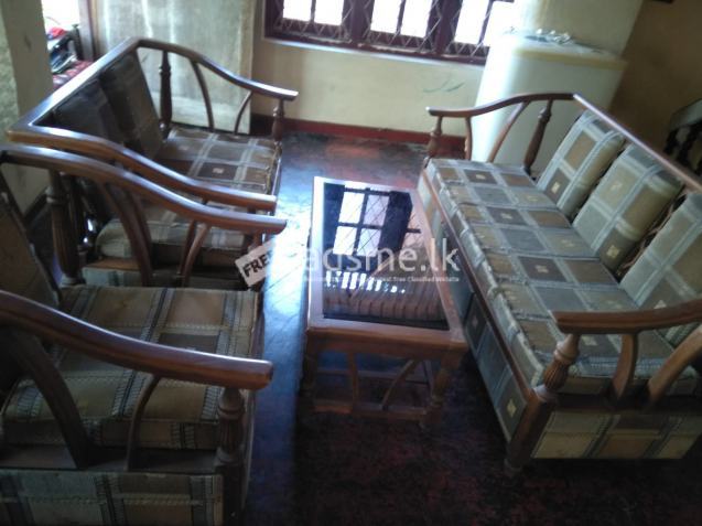 3+2+1 used Sofa Set with Coffee table