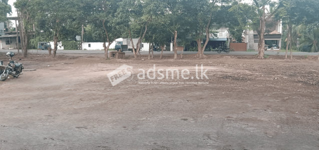 Commercial Land Of 40 Perches In Kindelpitiya Junction, Facing The Bandaragama - Kesbewa Main Road For Rent
