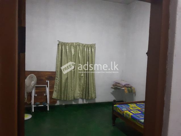 Newly Built semi furnish house with 30 PERCHES Land in Dampelessa, Kurunegala for Sale