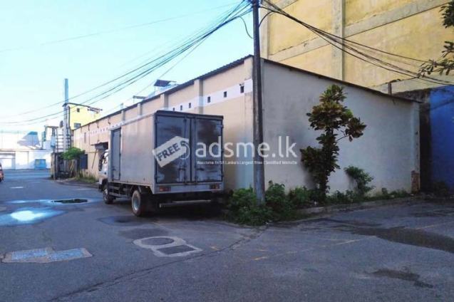 Prime Commercial Property For Sale in Grandpass, Colombo 14.