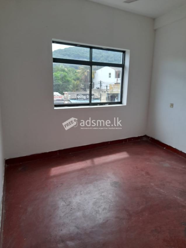 House for rent in theliyagonna kandy road Kurunegala