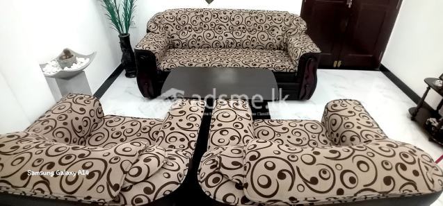 Sofa set with coffee table