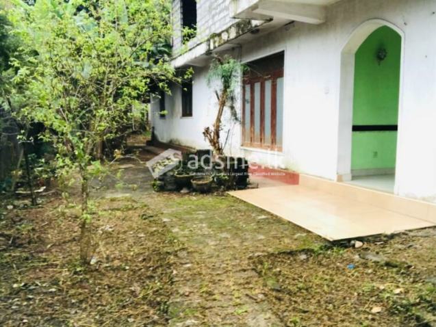 Half completed Two Storied House for Sale at Veyangoda Road, Kalagedihene.