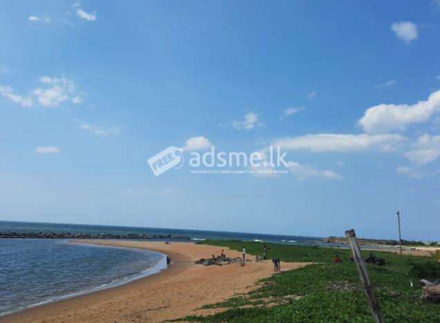 Beachfront Property For Sale in Hendala, Wattala