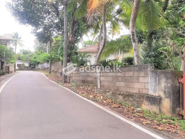 Good Residential 15 Perches of Land for Sale in Ragama.