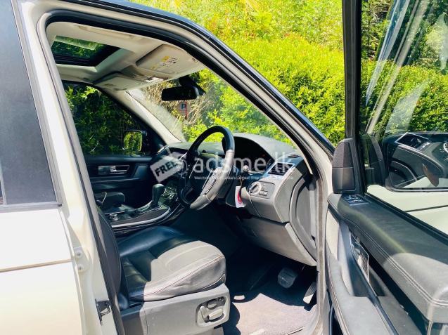 Land Rover Range Rover Sport 2011 (Used)