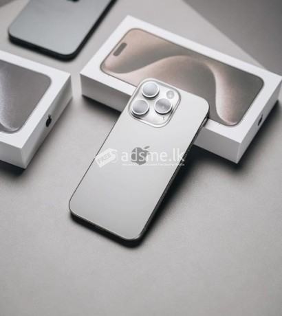 Apple iPhone XS Max  (New)