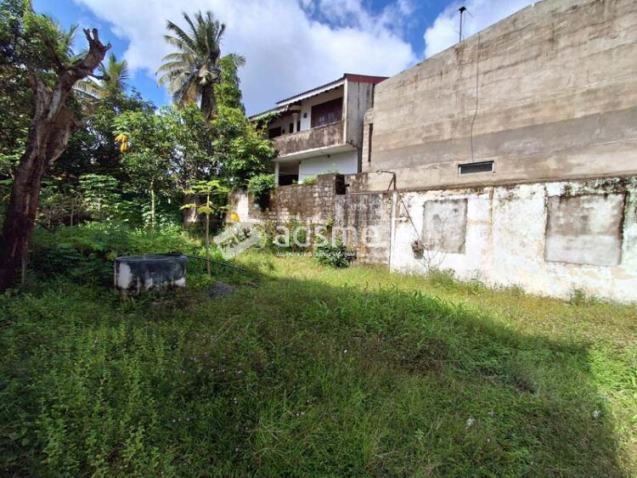 10 Perches of Land for Sale on Hospital Road, Kiribathgoda.