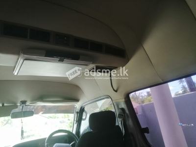 Toyota Dolphin Highroof 1999