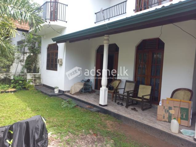 දෙමහල් නිවස විකිණීමට ඇත