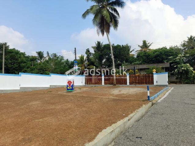 Land For Sale Near Diyagama Junction