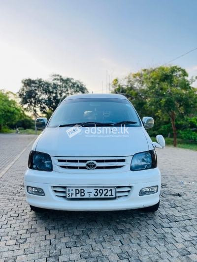 Toyota Noah  2002