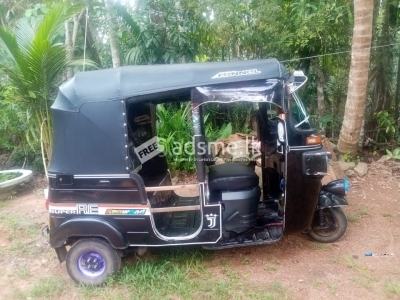 Three Wheeler
