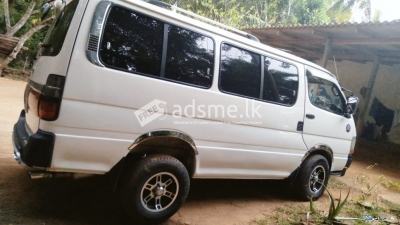 Toyota Hiace Dolphin 1999