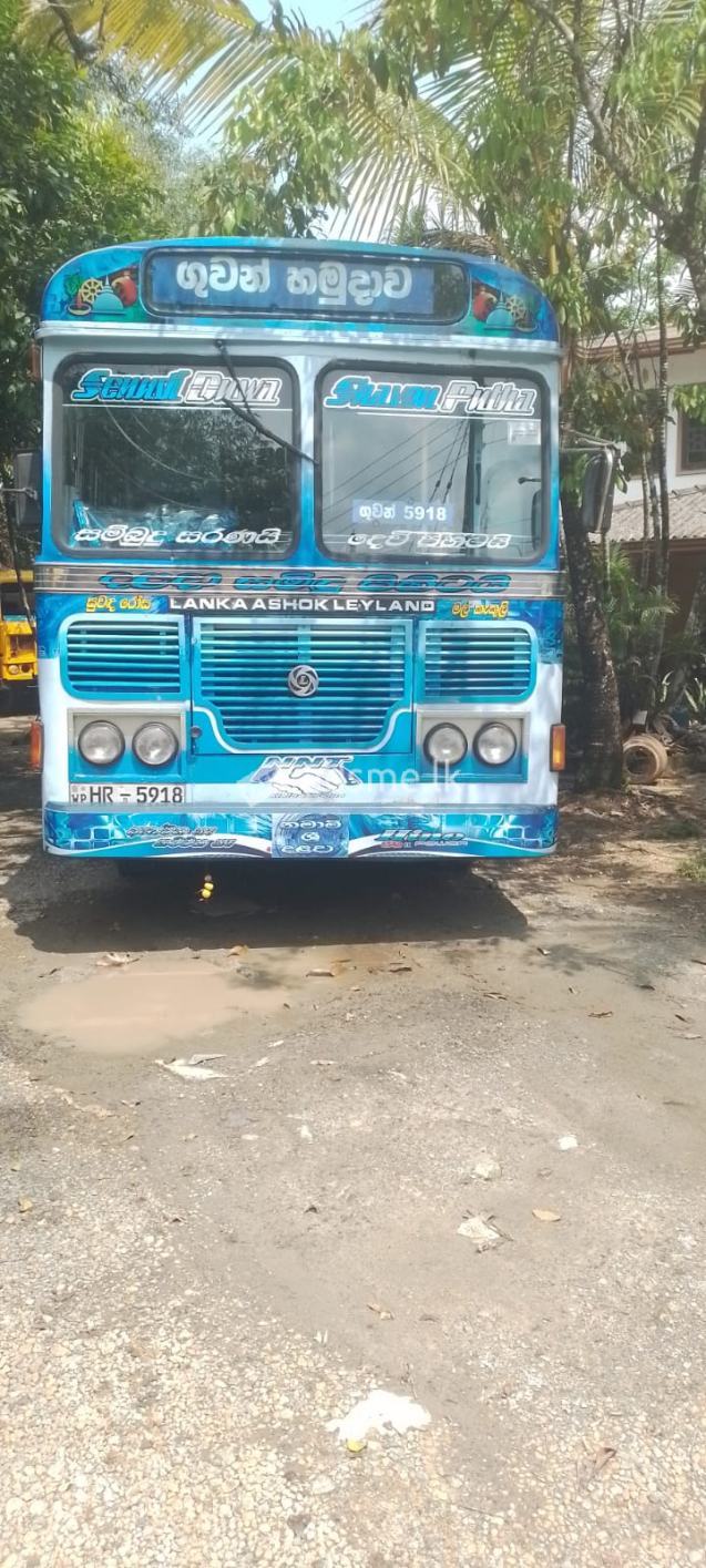 Ashok Leyland Bus 2004