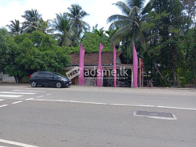 House For sale in Bulathsinhala