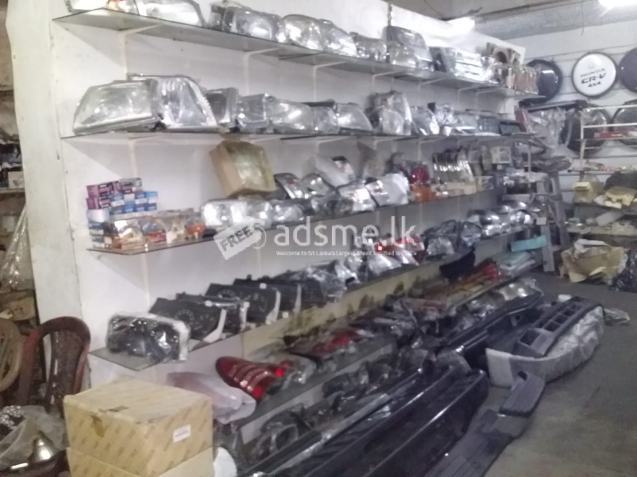 vehicle spare parts lot for sale