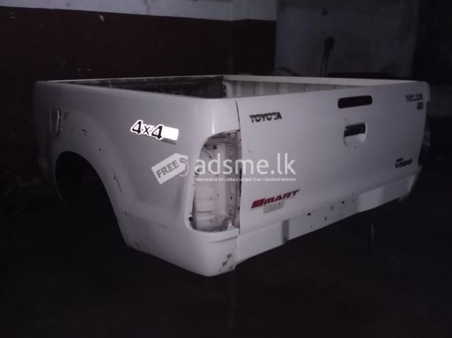 vehicle spare parts lot for sale