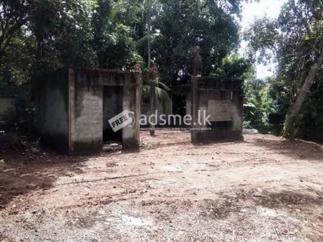 16 Perches Residential Land for Sale in Ganemulla, Gampaha.