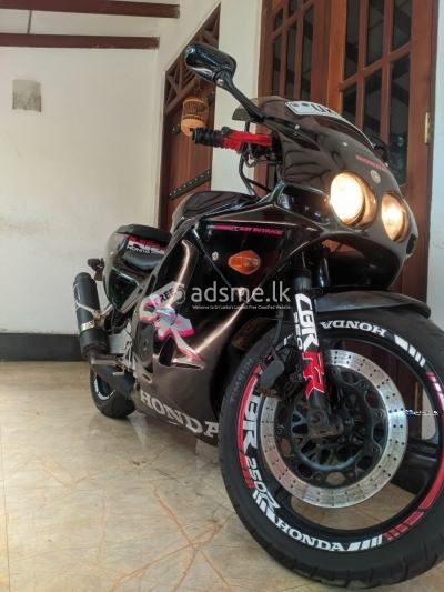 Honda CBR 2008 (Used)