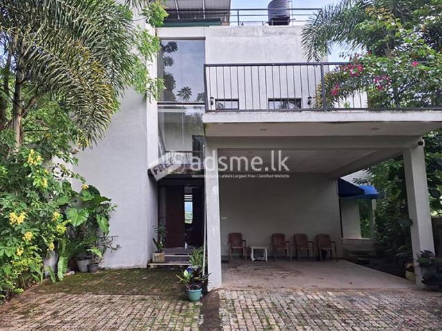 Holiday Home for Sale in Kundasale, Kandy.