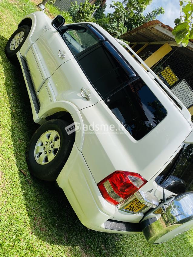 Mitsubishi Montero 2003 (Used)