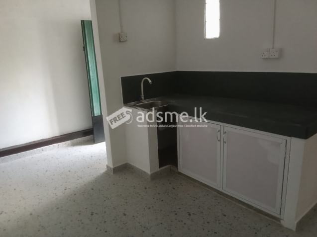 Downstairs 3 B/R house – Nugegoda (Delkanda)