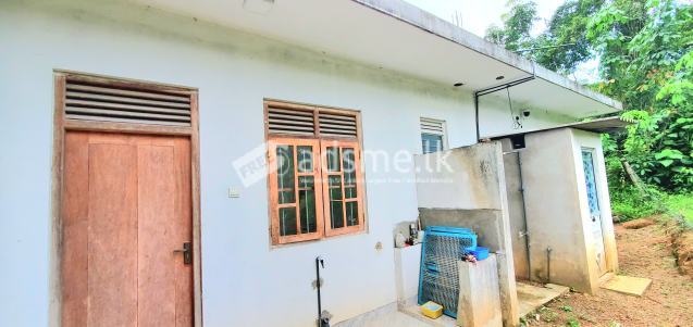 Newly built home kahathuduwa