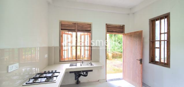Newly built home kahathuduwa
