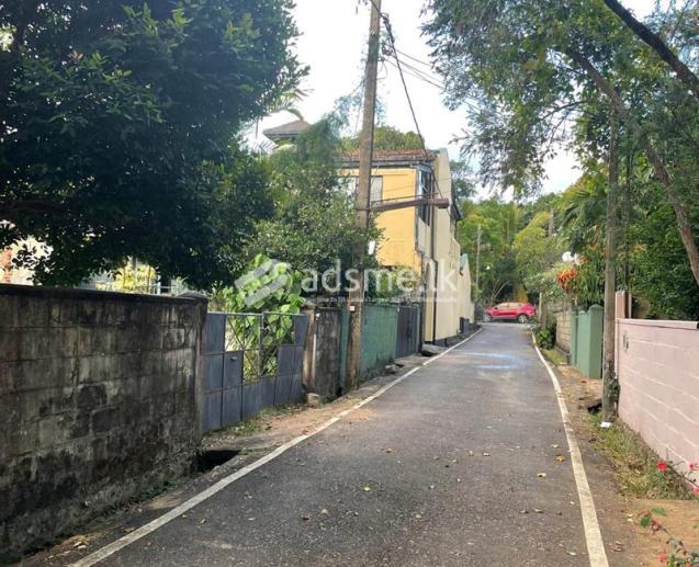 Prime Residential Land for Sale – Thalawathugoda, Perera Mawatha.