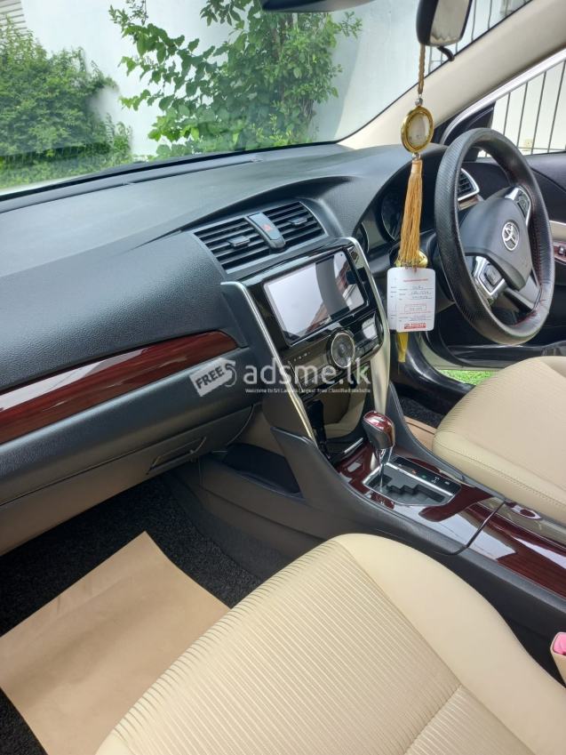 Toyota Premio 2017 (Used)