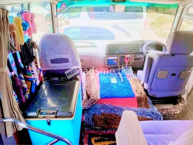 Toyota Coaster 2012