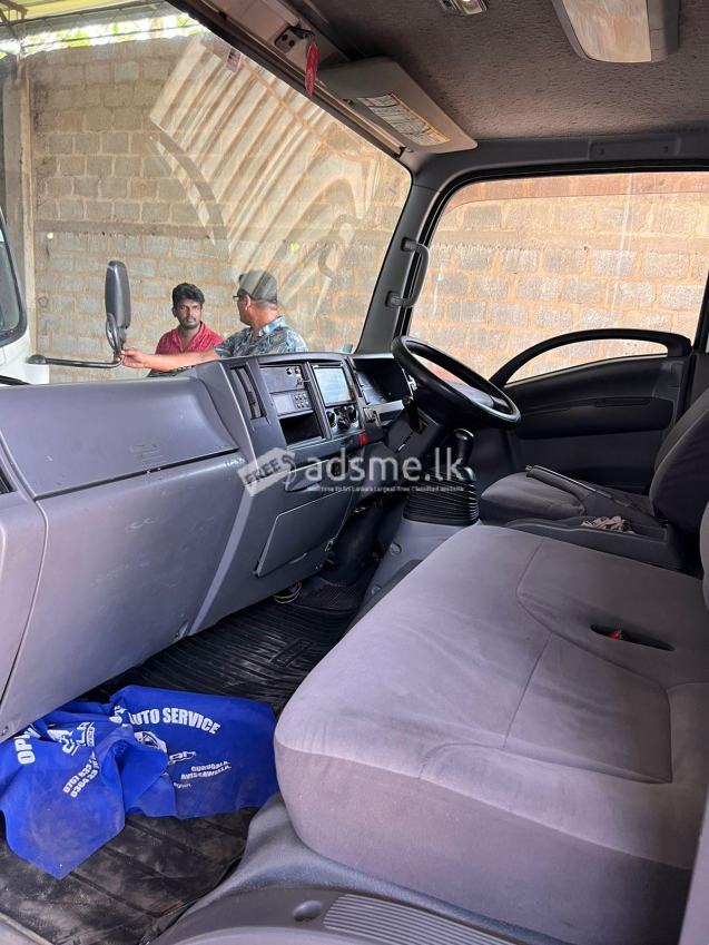 Isuzu Freezer 2014