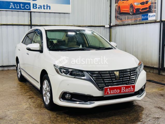 Toyota Premio 2018 (Used)