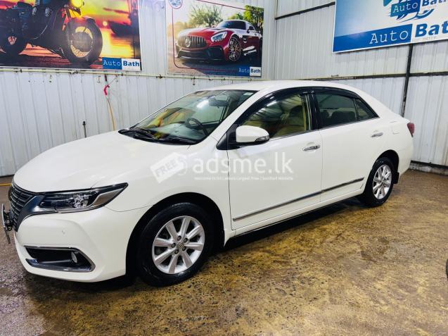 Toyota Premio 2018 (Used)