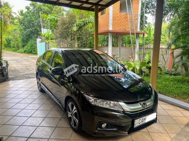 Honda Grace 2015 (Used)