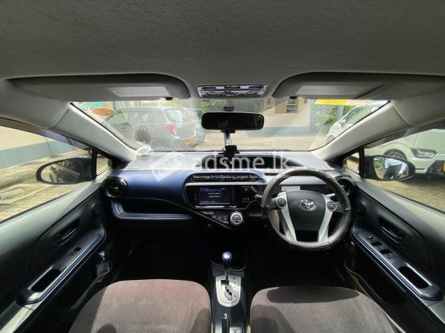 Toyota Aqua 2015 (Used)